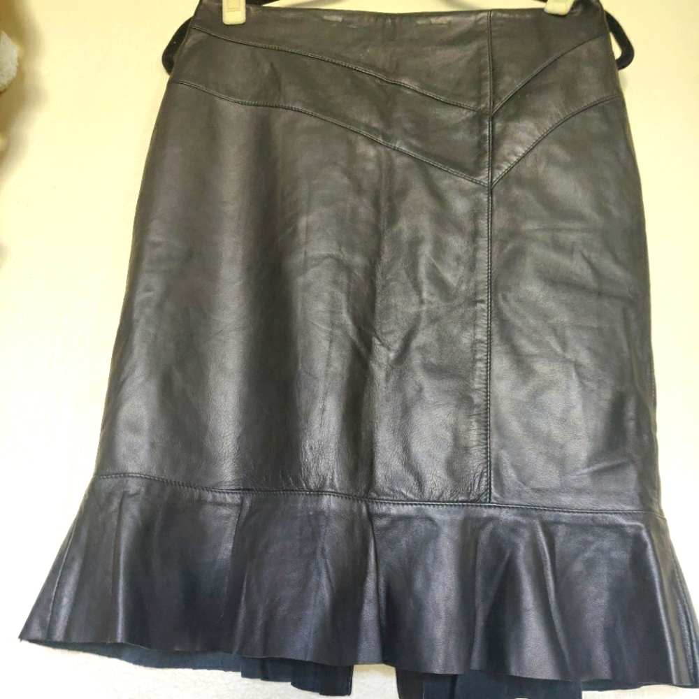 Leather skirt